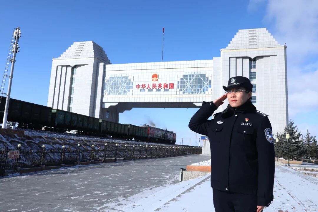 盖的每一个章必须毫无疑义国门有我放心