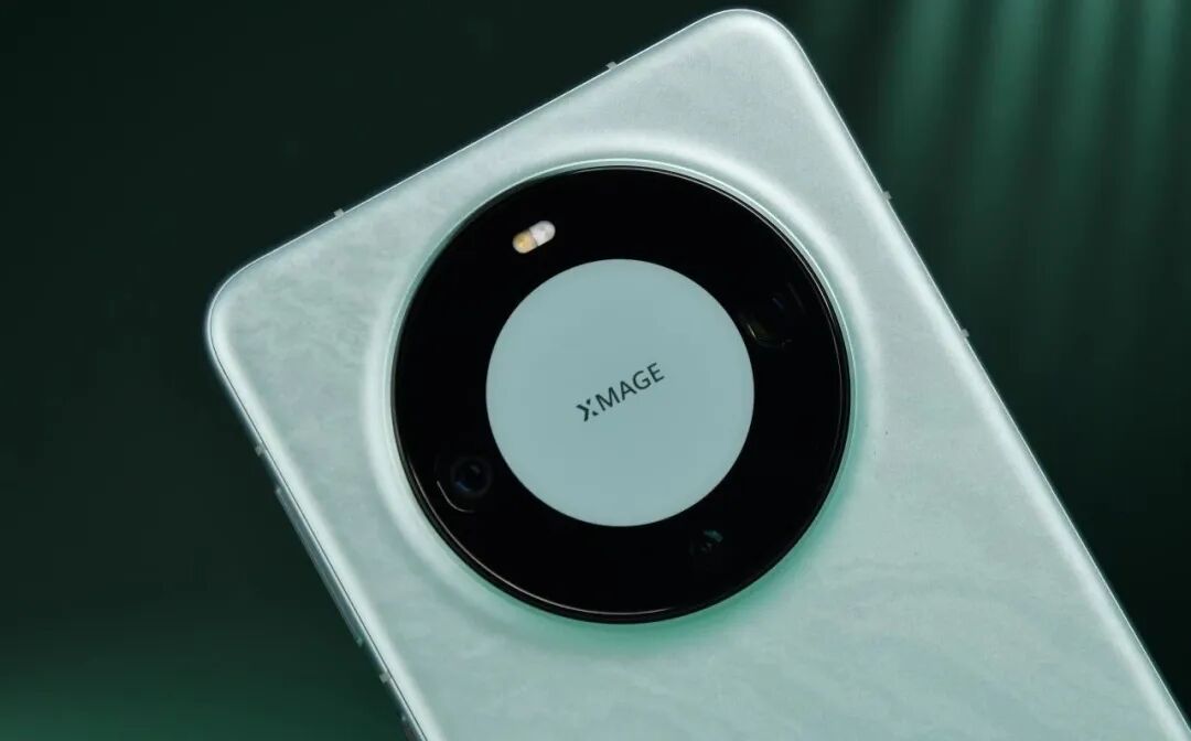 华为mate60pro和p70哪款好？内行人建议选它！