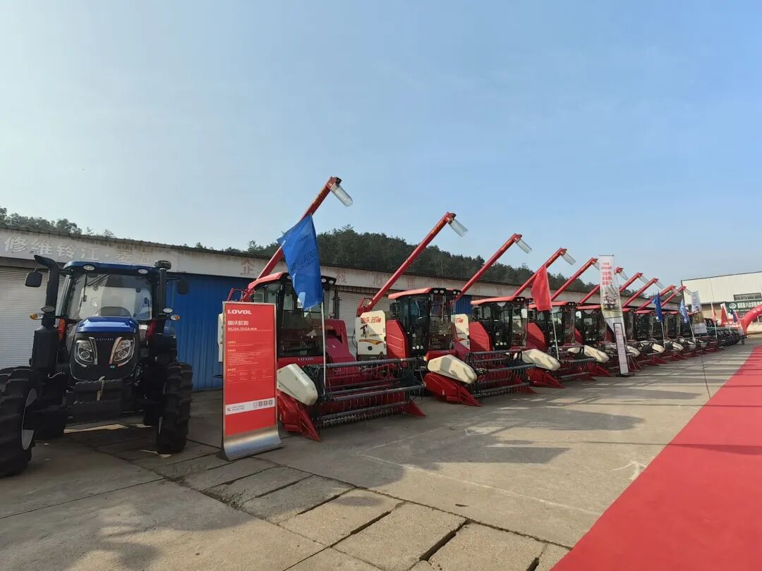 农机补贴惠民生我县掀起购机热