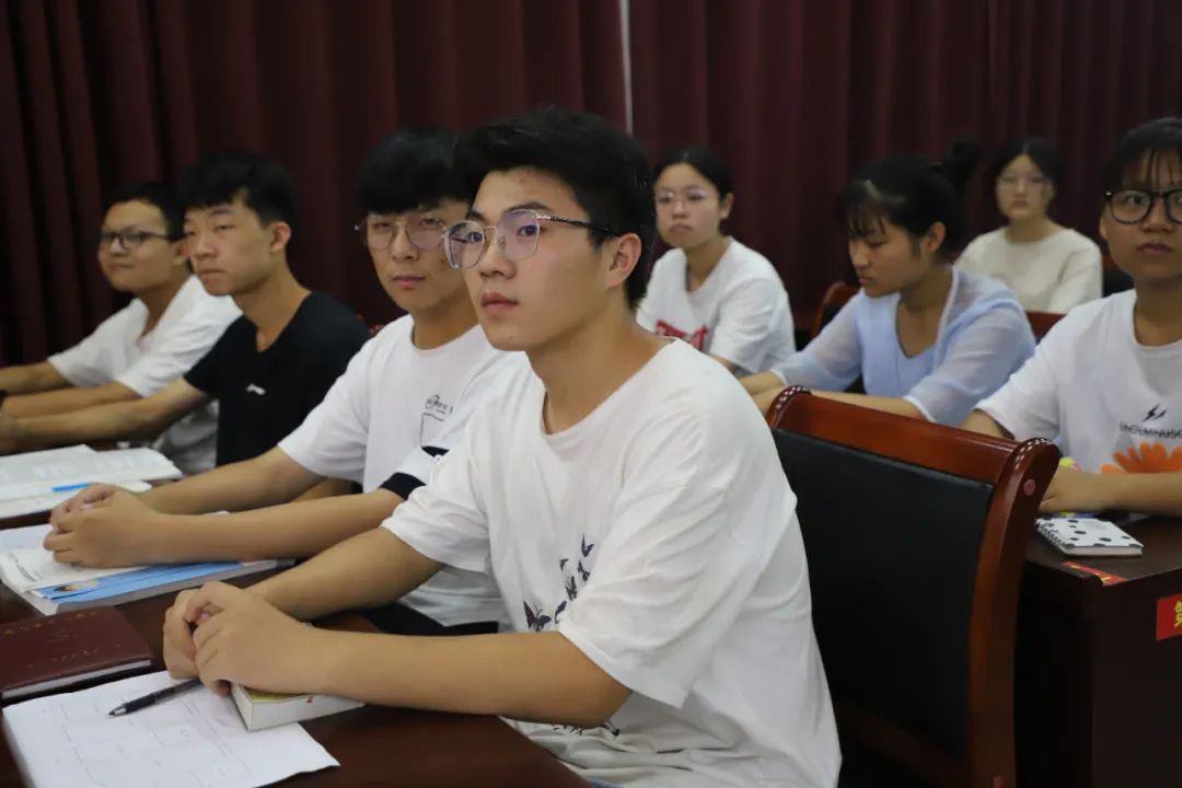 优质高中学习经验_高中学生经验分享发言稿_高中优秀学生经验分享