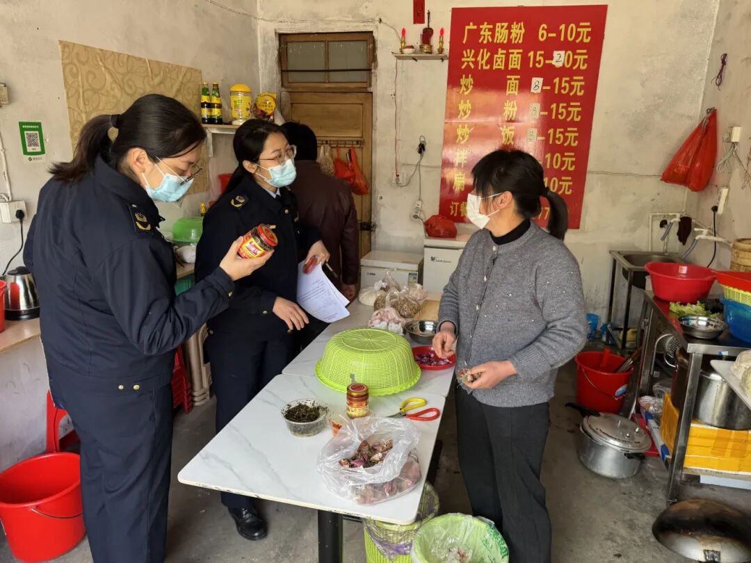 护航公考！福州各级市场监管“暖心上线”，守护考生逐梦之路_护航公考！福州各级市场监管“暖心上线”，守护考生逐梦之路_