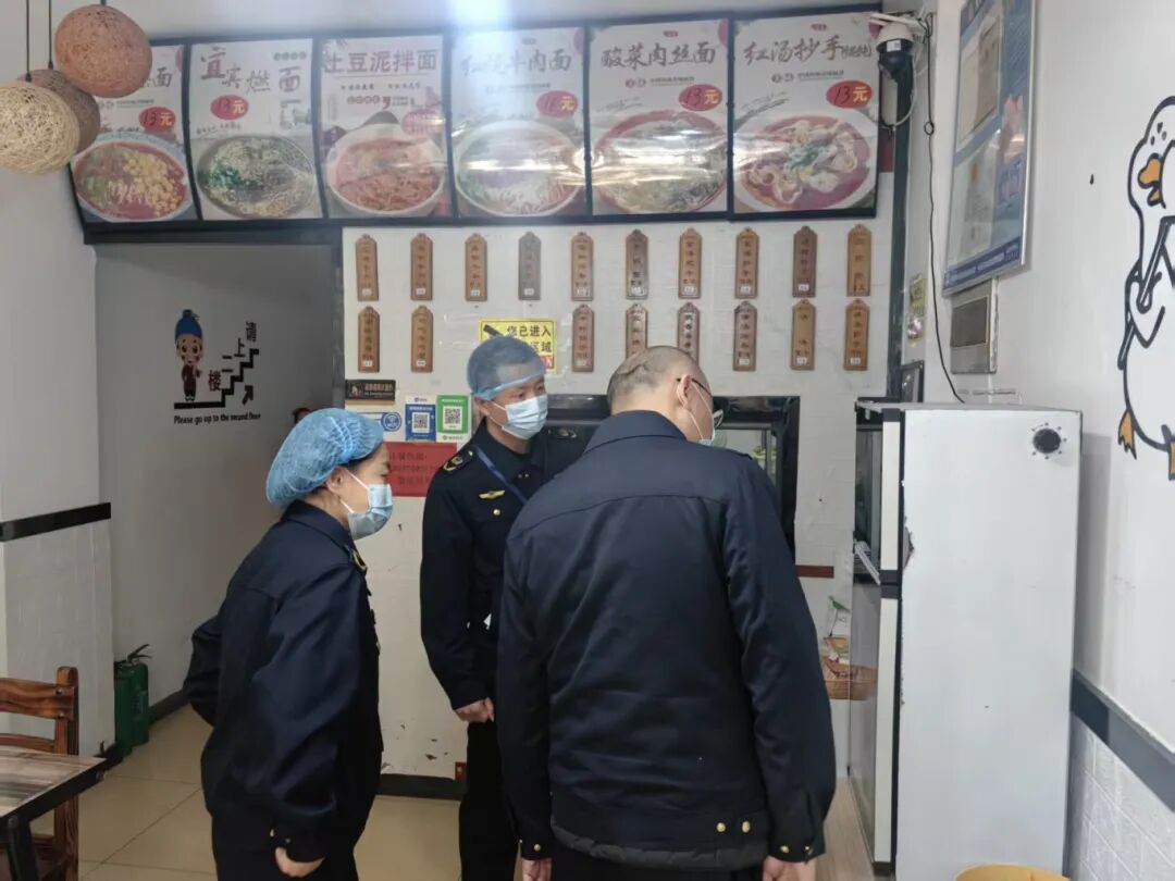 _护航公考！福州各级市场监管“暖心上线”，守护考生逐梦之路_护航公考！福州各级市场监管“暖心上线”，守护考生逐梦之路