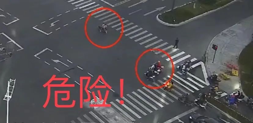 新余龙潭洲交通事故