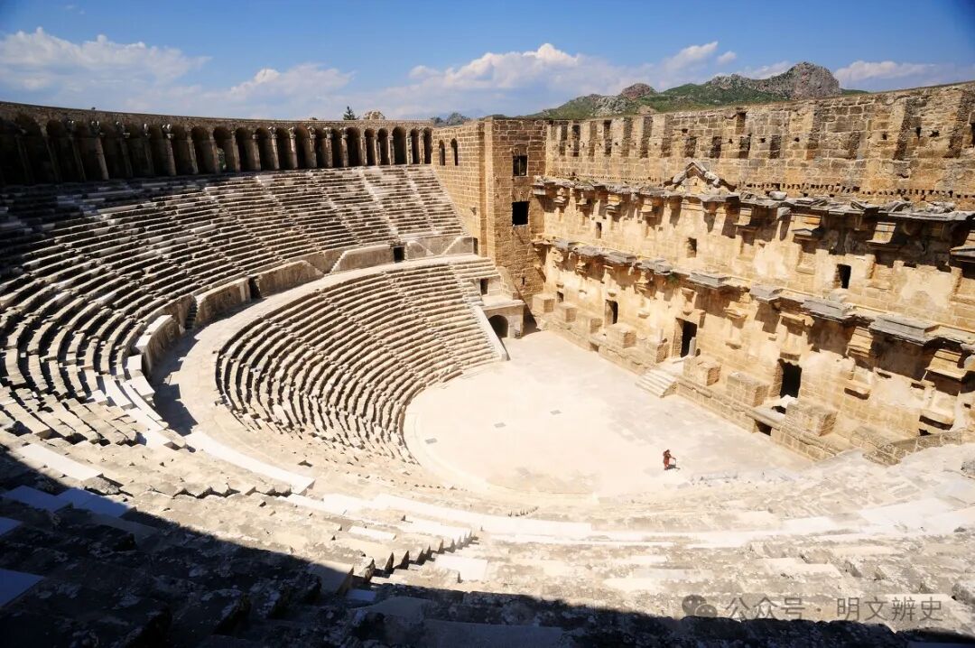 西方伪造古代建筑和遗址文物的神奇材料人造石