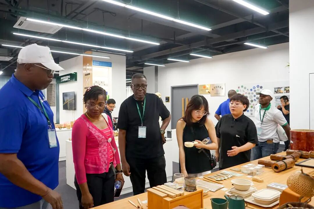 国际竹藤中心在南平举办“喀麦隆竹藤产业发展能力建设研修班”