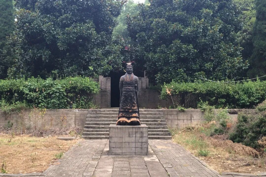 湖北荆州城外八岭山古墓群|古墓群|八岭山|荆州_新浪新闻