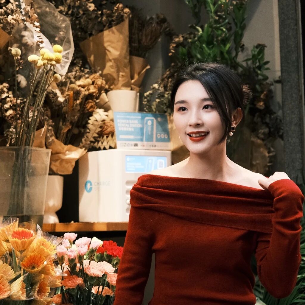 向上的大婷
