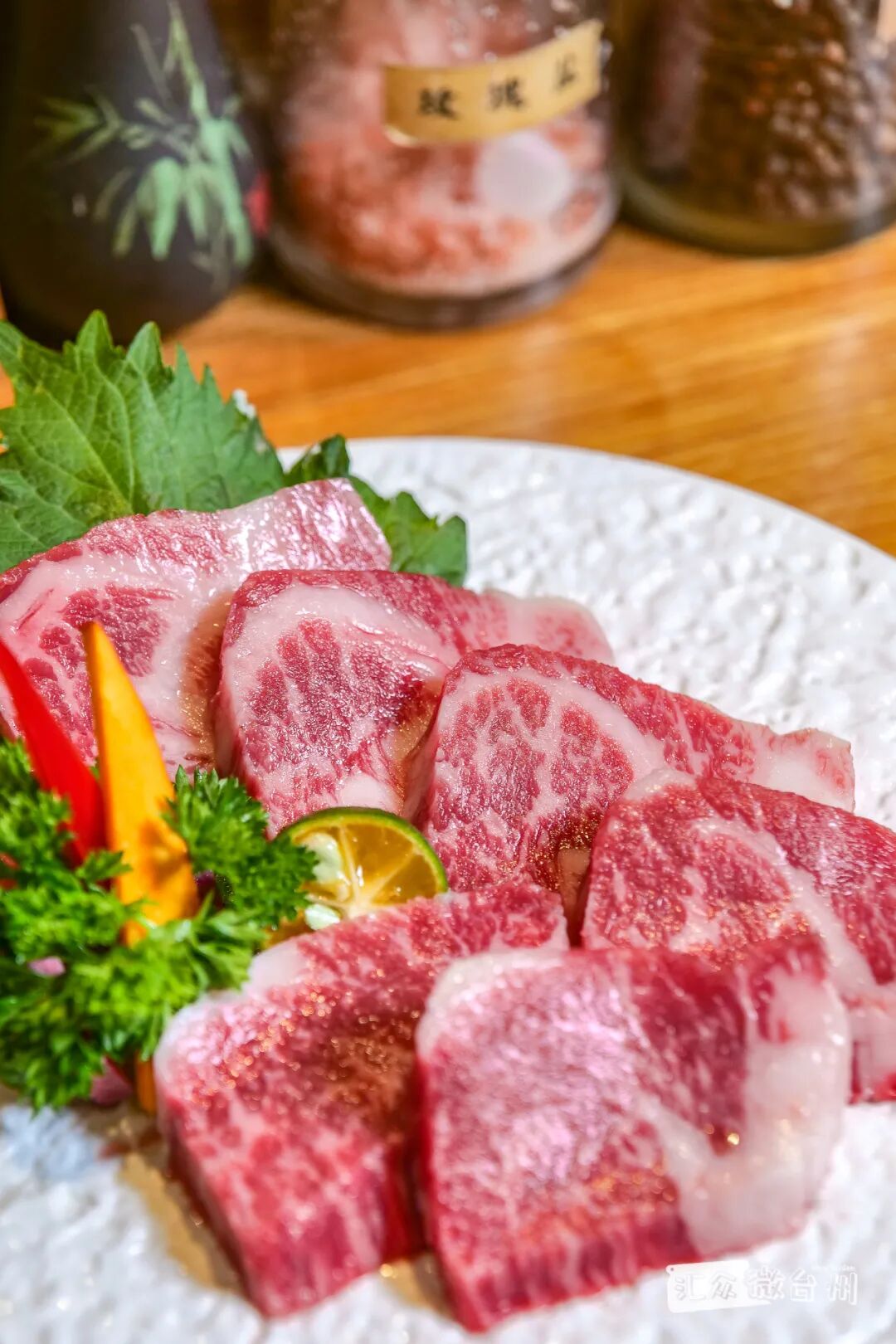 牛的肋条肉在哪个部位_牛部位肉肋条是哪个部位_牛肋条肉是牛的哪个部位