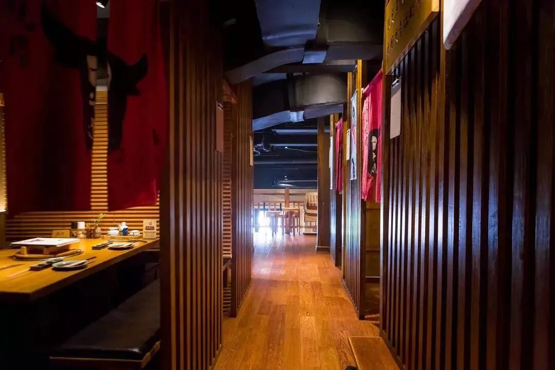 牛部位肉肋条是哪个部位_牛肋条肉是牛的哪个部位_牛的肋条肉在哪个部位