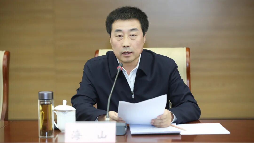 艾平散文集《天生草原》作品研讨会在京举办 第3张