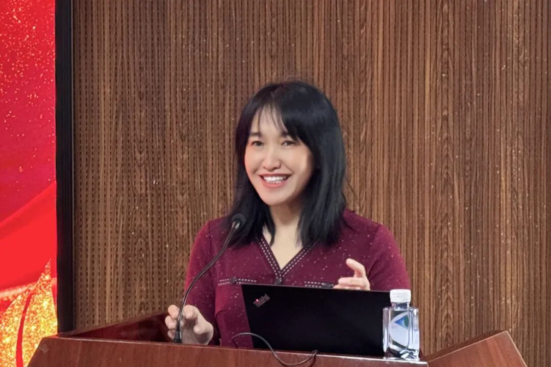      曹敏主任分享黄晓雷主任分享