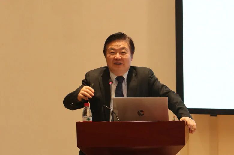 吴补领教授授课                                           蒋少云