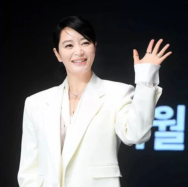 这对夫妻组合令人期待!金惠秀+金智勋