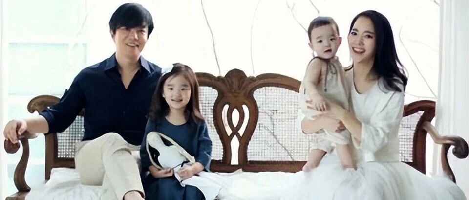 韩国演员李凡秀、李允真正式离婚!