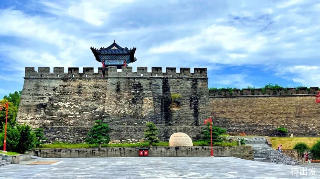 襄阳这座古老而又充满魅力的城市一定要来上一趟!