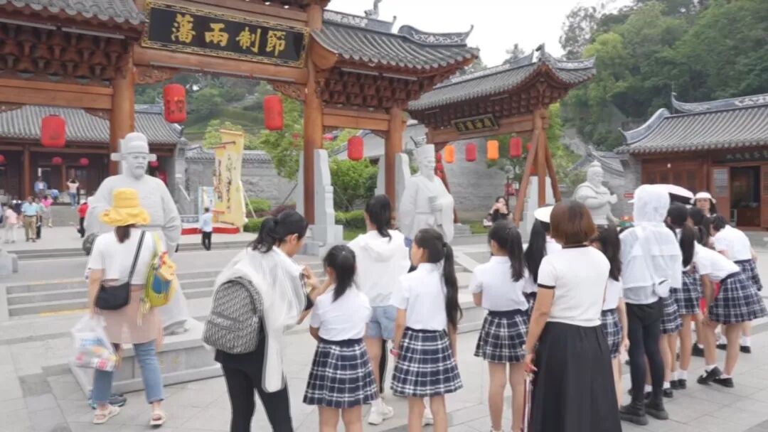 农文旅融合发展 - 县,区信息 - 广西梧州市民族宗教事务委员会网站