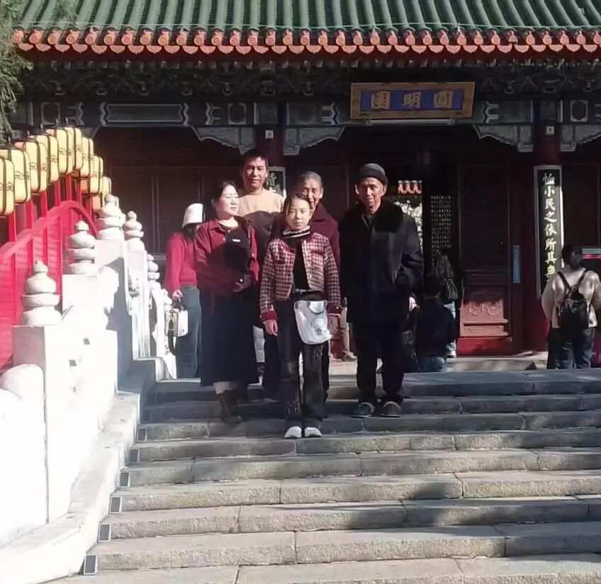 数字时代的温暖家风-配图 (2).jpg