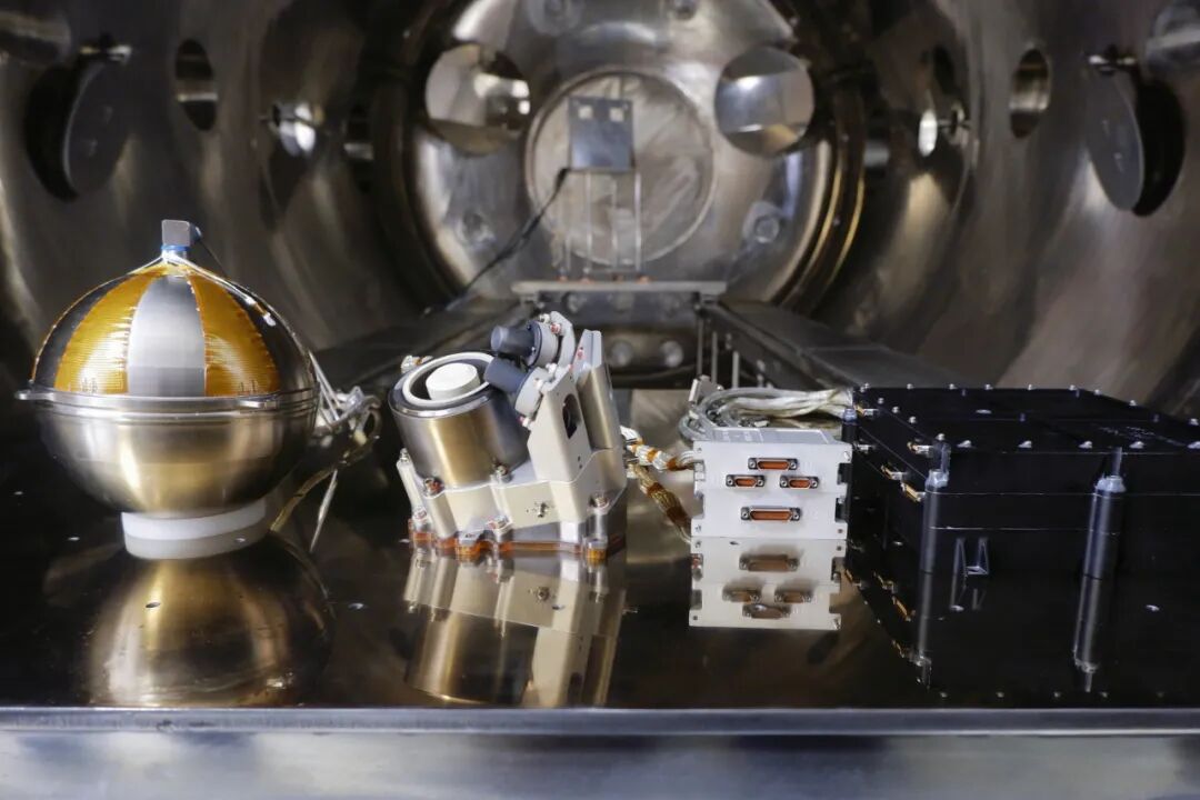 国科大杭高院科研团队研制的霍尔电推进将开展国内首次氪气工质在轨