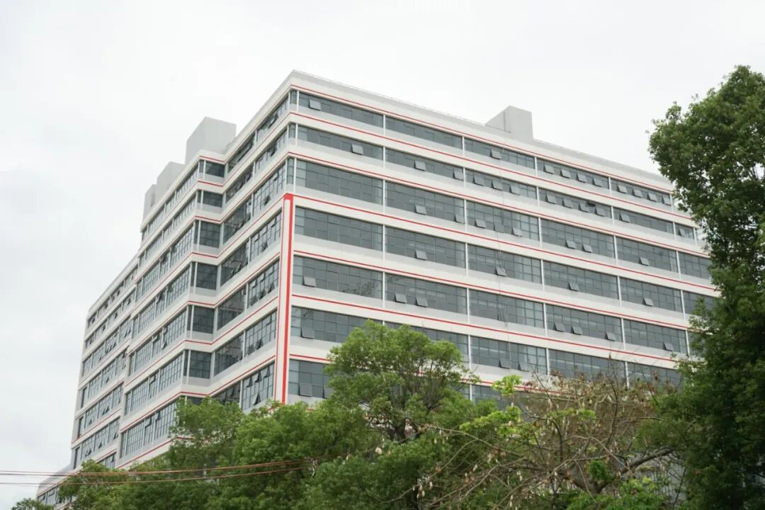 东莞市艾尔玛智能表面研发生产项目基本完工

