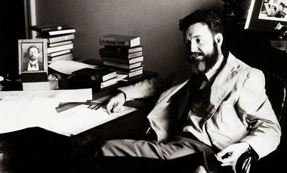 诗歌|兰德尔·贾雷尔:一个鬼,一个真的鬼