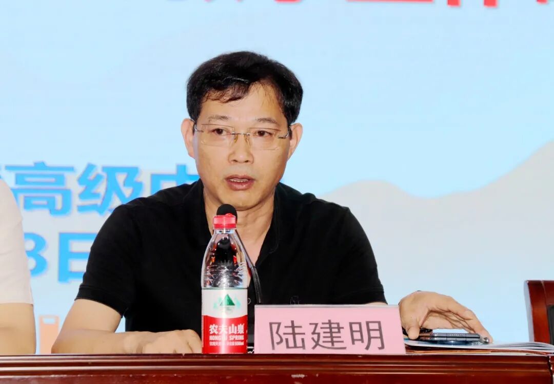 横山桥镇社会事业局局长 陆建明横山桥镇社会事业局局长陆建明充分肯定了