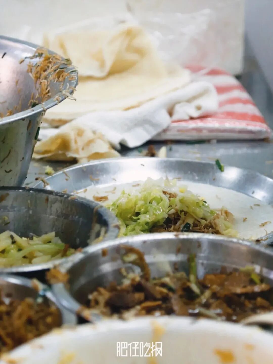 小吃摊遍地开花江南最具反差萌的小城怎么就这么好吃