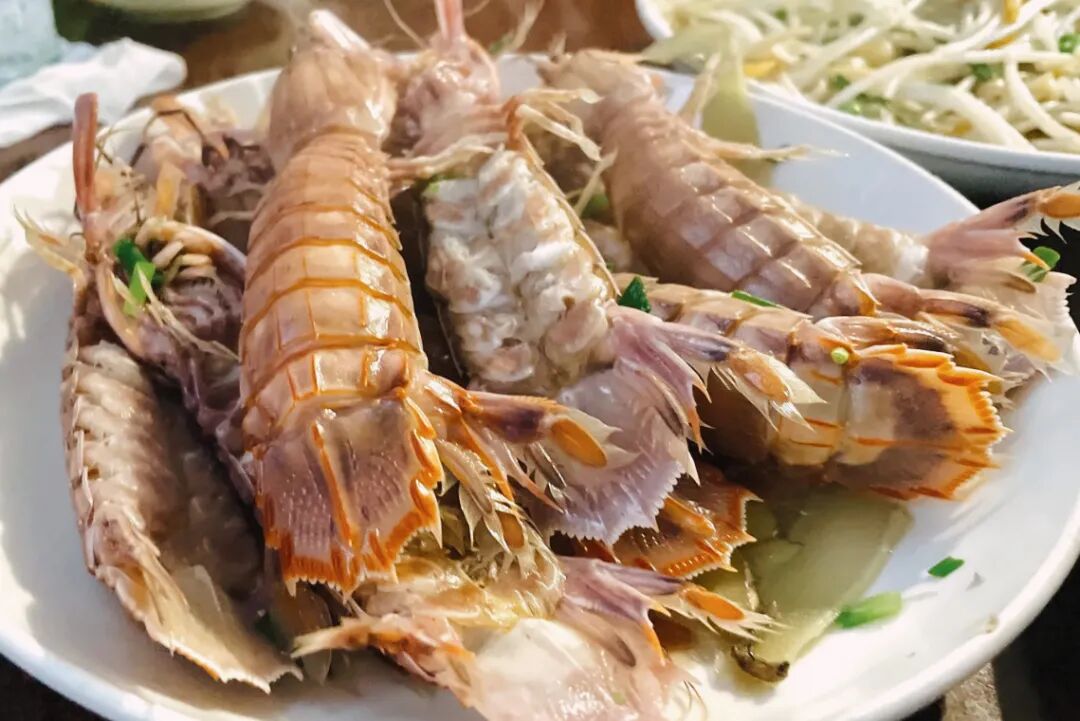 小吃摊遍地开花江南最具反差萌的小城怎么就这么好吃