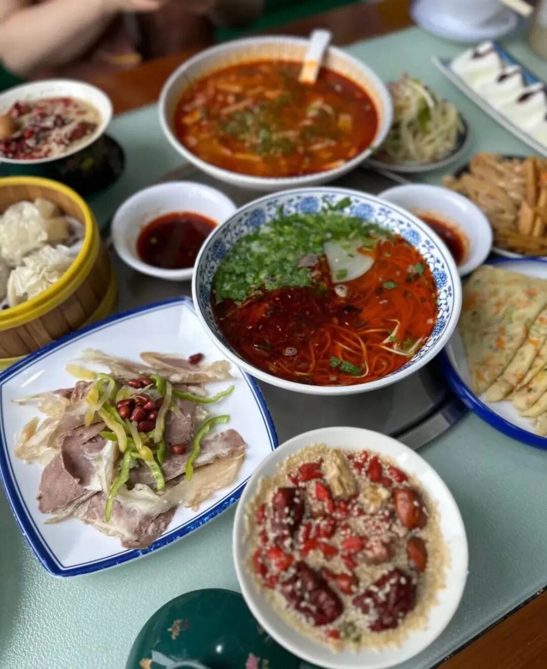 西北最低调的小城，藏着一个不输广州的早茶江湖！