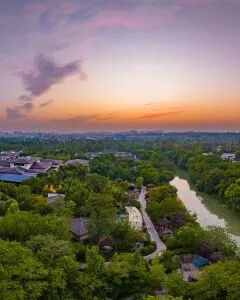 扬州瘦西湖温泉度假村·园景双床房 1晚