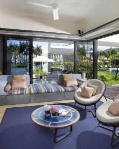 三亚半山半岛洲际度假酒店·单卧别墅+大床+户外休闲区 2晚