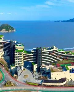 宁波象山海景皇冠假日酒店·豪华舰景房-大床 1晚