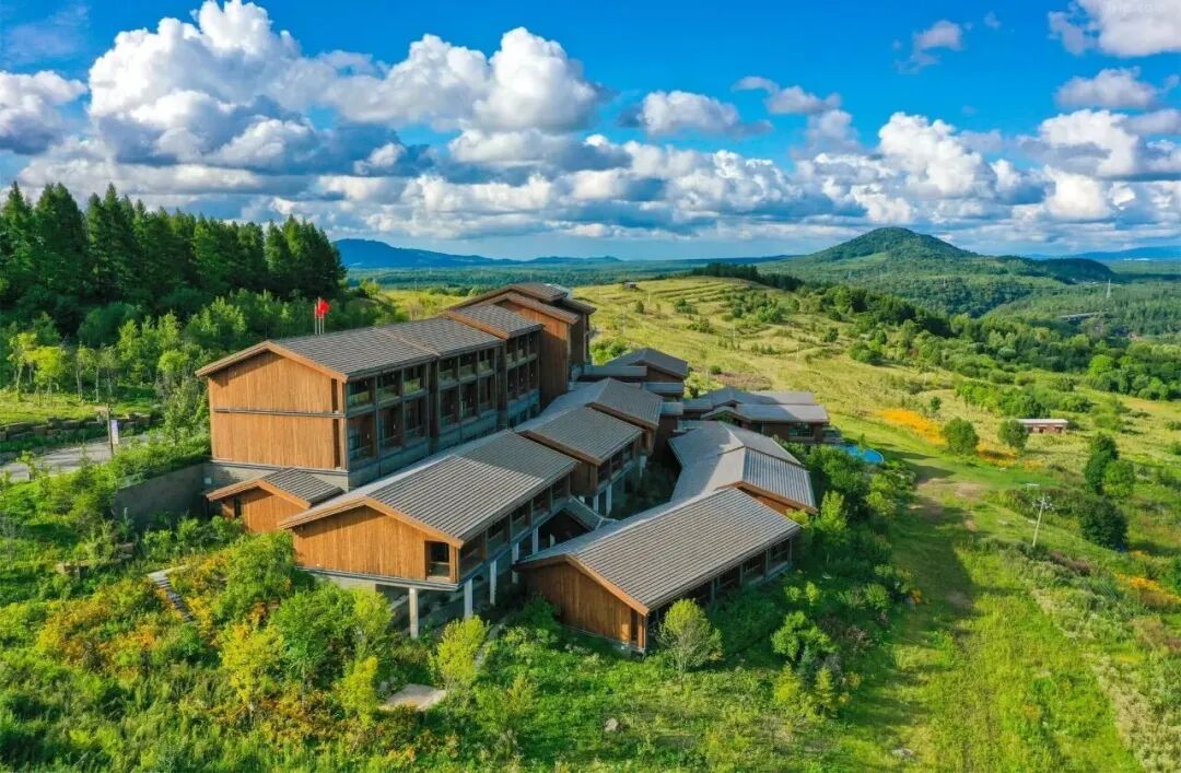 暑期多地酒店大促两三百起 周末不加价有效期至年底