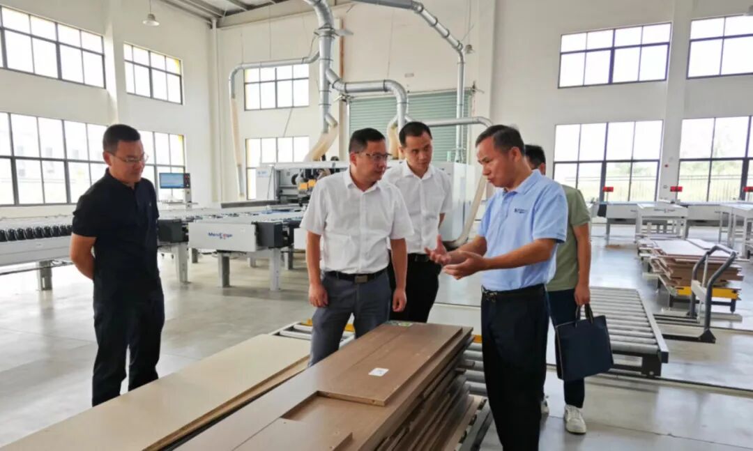 张家安开展"进百姓门,排千企忧,暖万家心"活动并调研部分企业