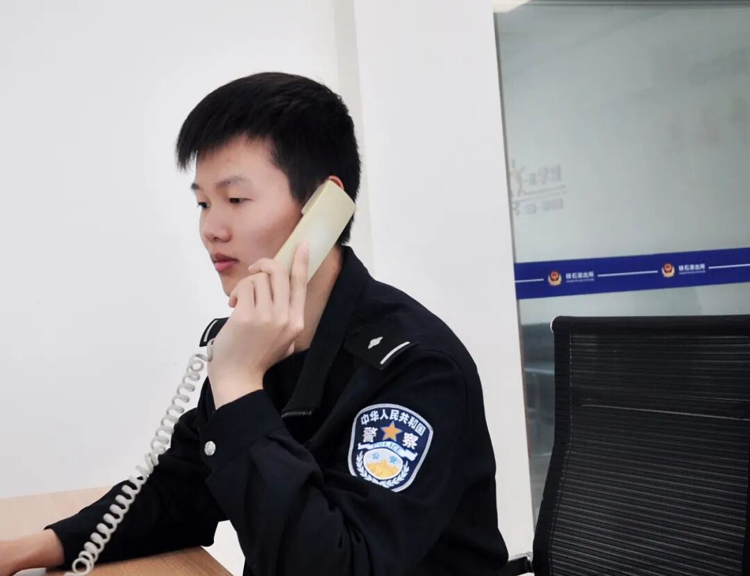 深夜海宁很多人接到了民警的道歉电话网友看后都在刷屏