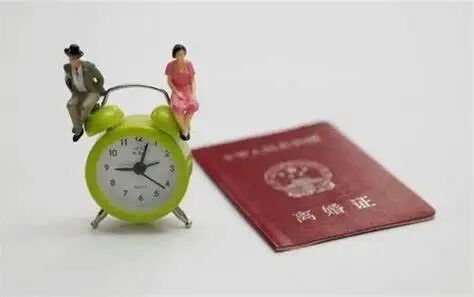 離婚冷靜期內一方借款購買的財產屬於夫妻共同財產還是個人財產？_澎湃號·政務_澎湃新聞-The Paper