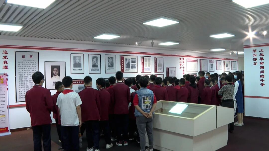 广宁周其鉴红军中学依托红色文化打造文明校园