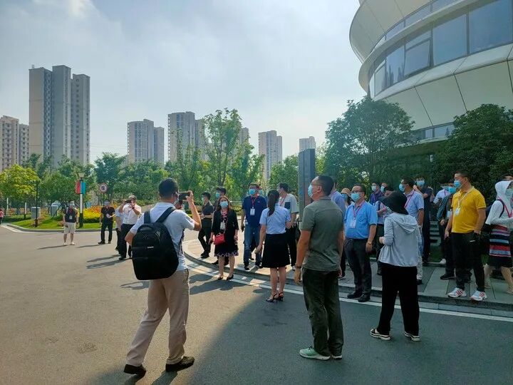 湖州起飞，迅蚁无人机医疗运输网络再添一城的图2