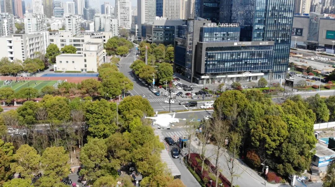 湖州起飞，迅蚁无人机医疗运输网络再添一城的图3