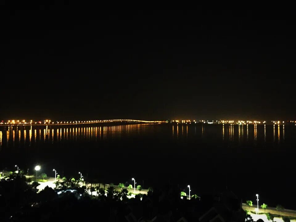 诗天子[gf]2022[/gf]诗刊|诗歌精选第339期