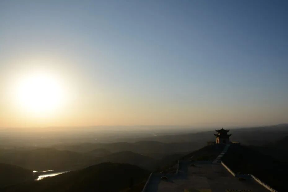 诗天子gf2022gf诗刊诗歌精选第247期