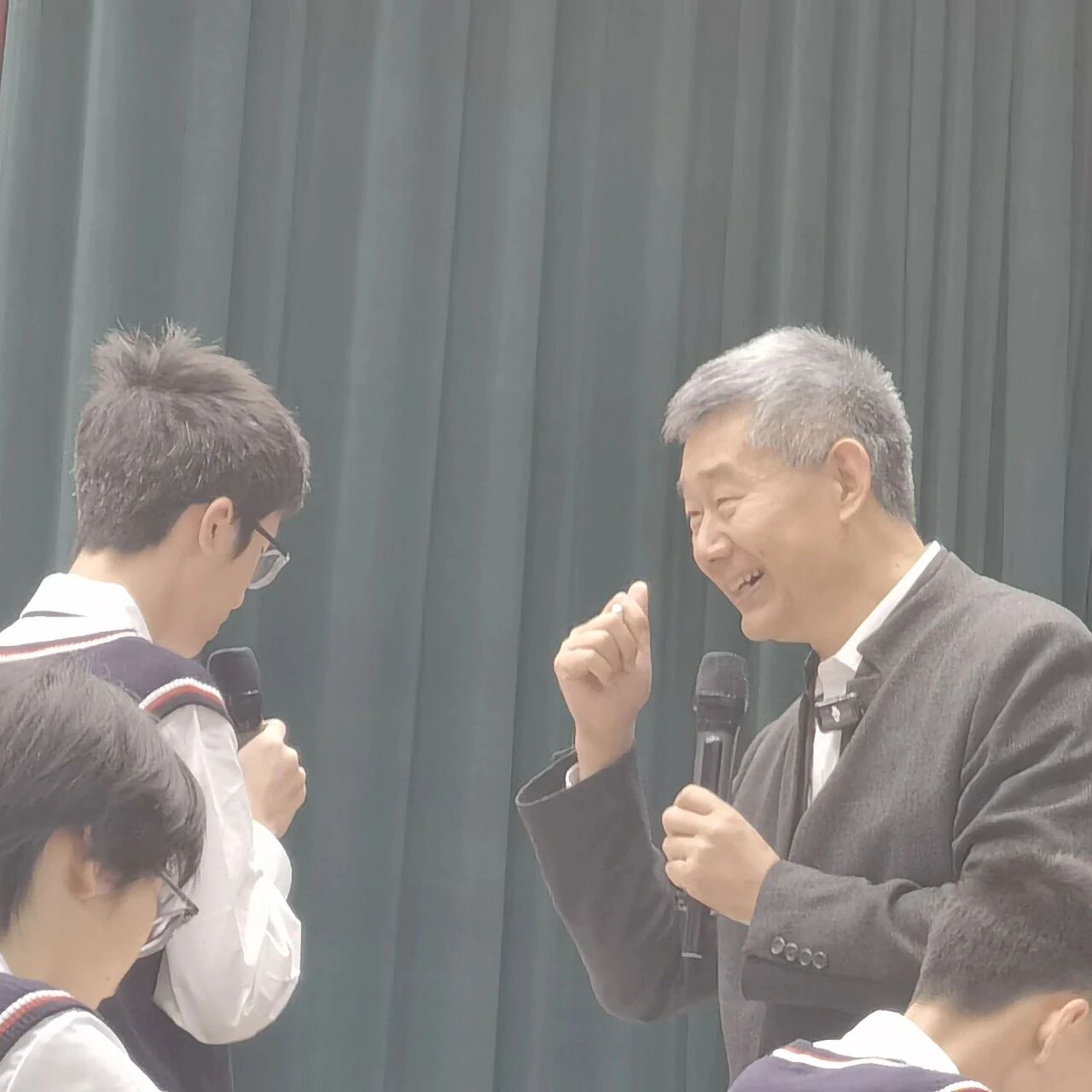 【青春语文·张洁专栏】张洁观课：叶圣陶先生的诗与程翔老师的课