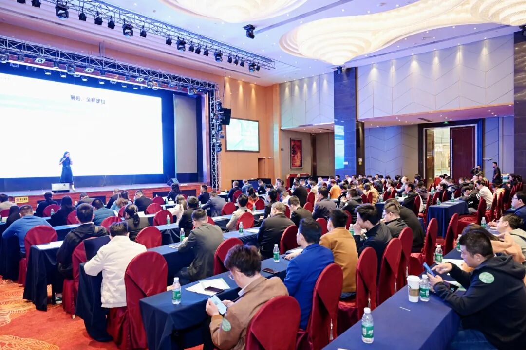 CBD广州 | 跨界智联，光启未来！CBD Lighting 2025中国建博会（广州）智能照明跨界发展大会圆满召开！