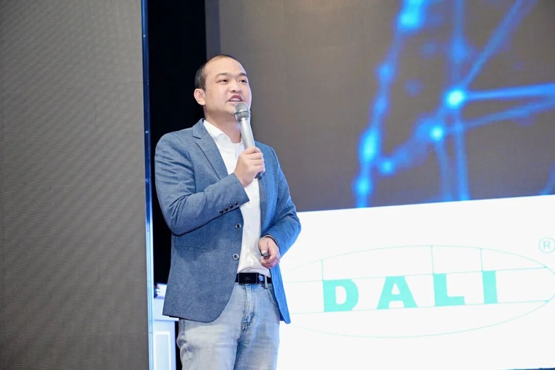 CBD广州 | 跨界智联，光启未来！CBD Lighting 2025中国建博会（广州）智能照明跨界发展大会圆满召开！