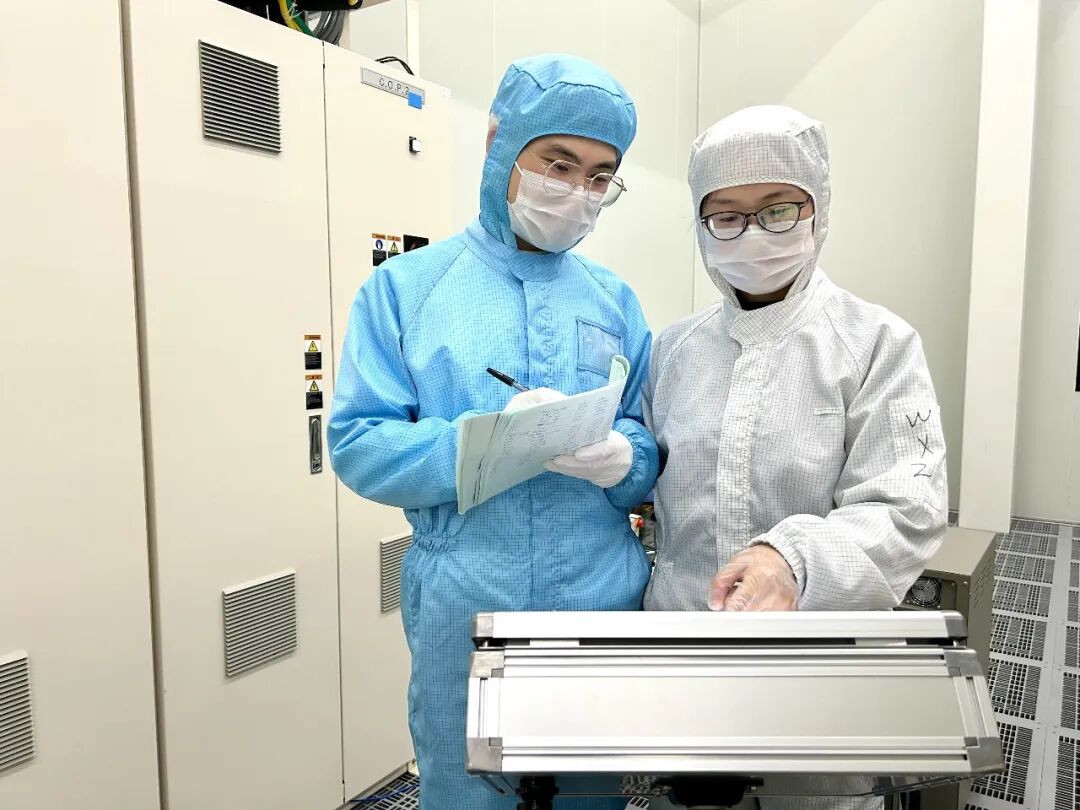 专访宏禧科技周健：苹果带火OLEDoS，显示技术创企如何抢占先机？