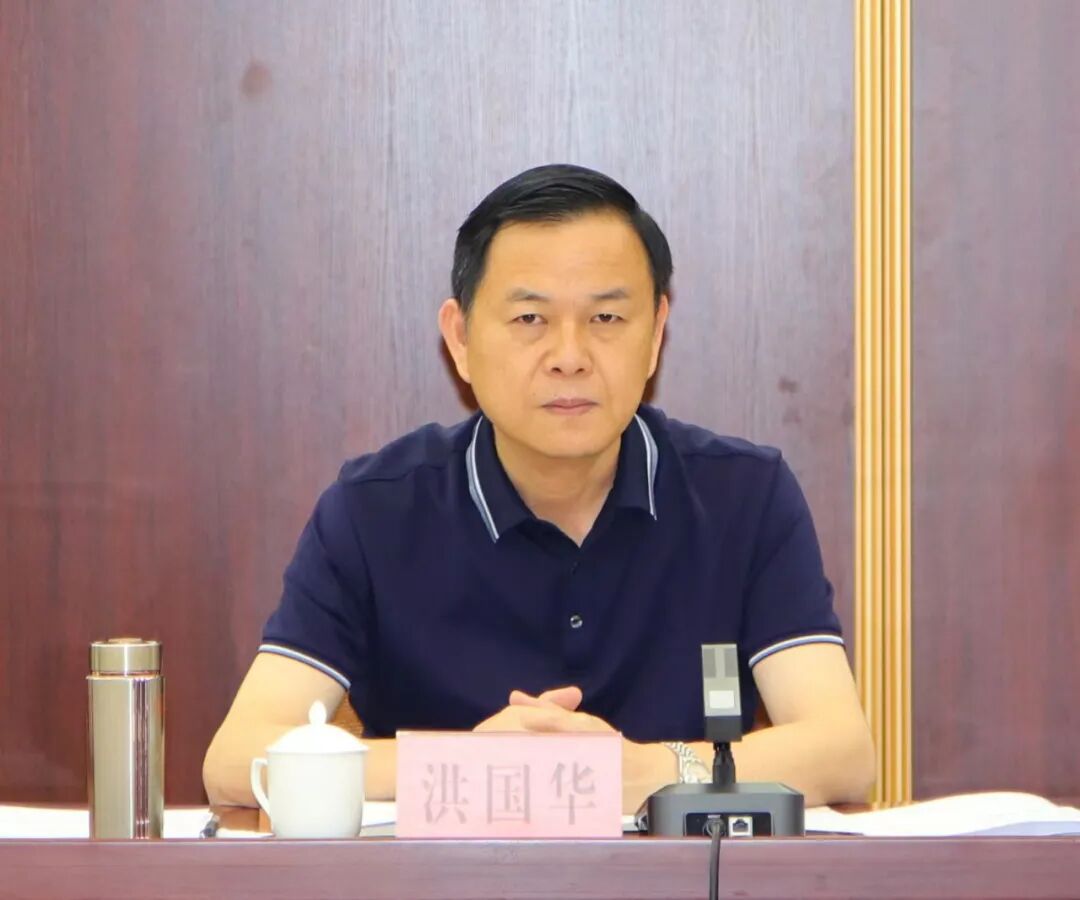 兴宁市委常委会召开扩大会议传达学习贯彻党的二十大精神