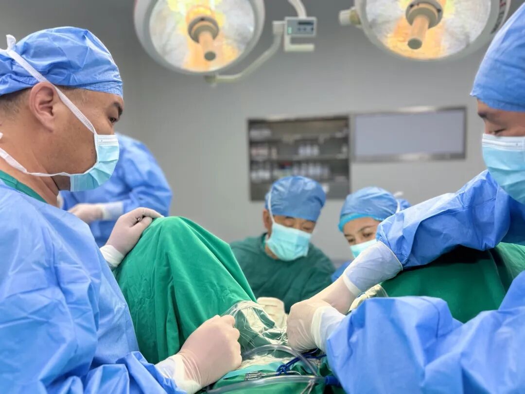 肌瘤钻怎么写【医疗】青海省藏医院成功开展一例巨大阴式子宫肌壁间平滑肌瘤剔除术_https://www.jmylbn.com_新闻资讯_第2张