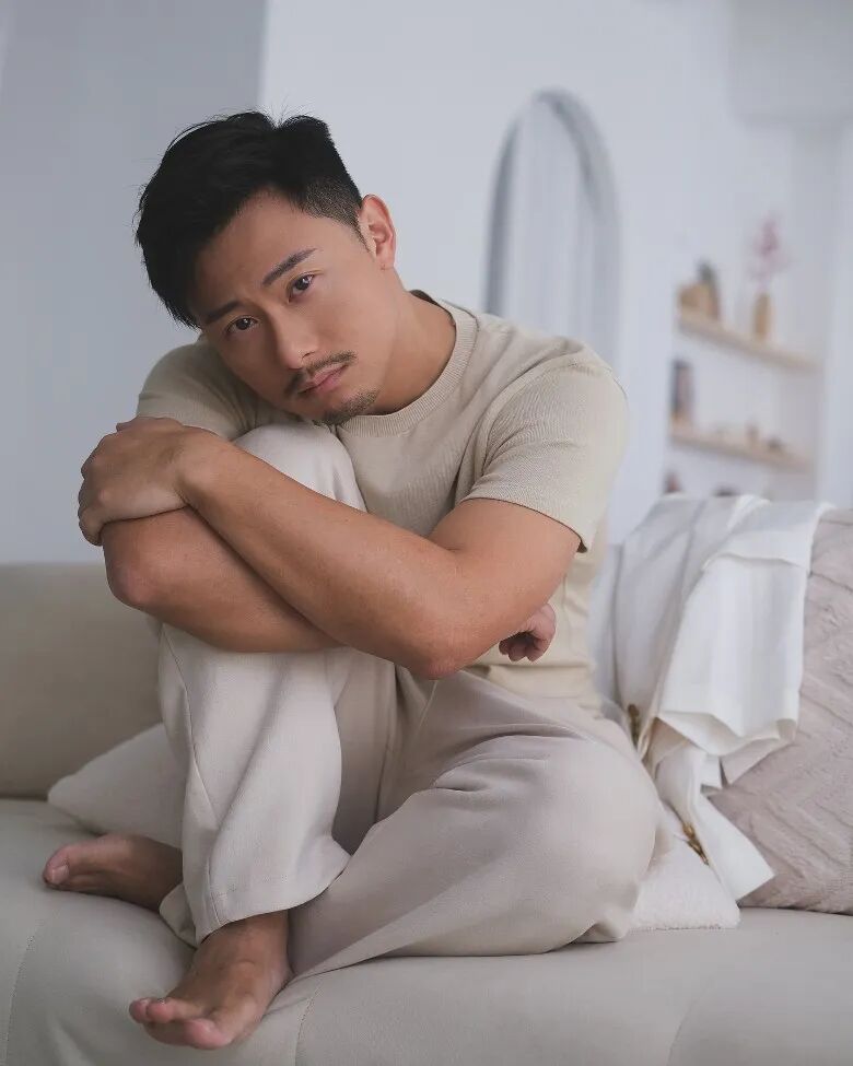 39岁型男小生突宣布离巢tvb 结束15年主宾关系