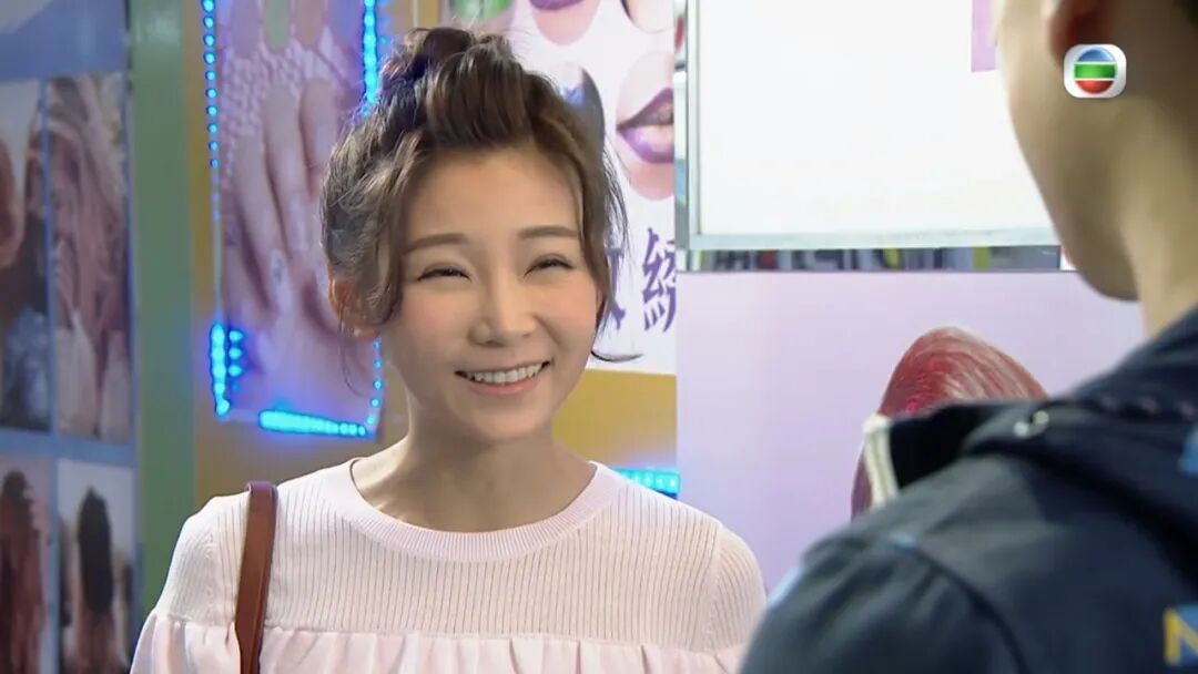 34岁前tvb「腰果眼女神」近况曝光