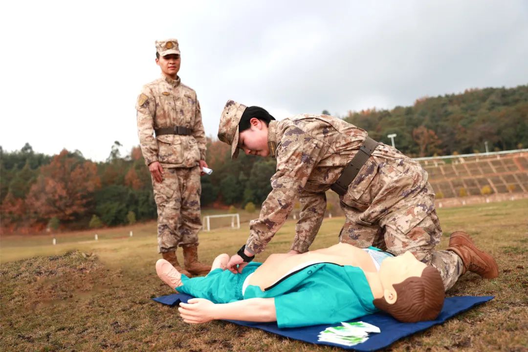廣州越秀民警神速上門揭穿假“客服”！六旬阿婆190萬元保住了