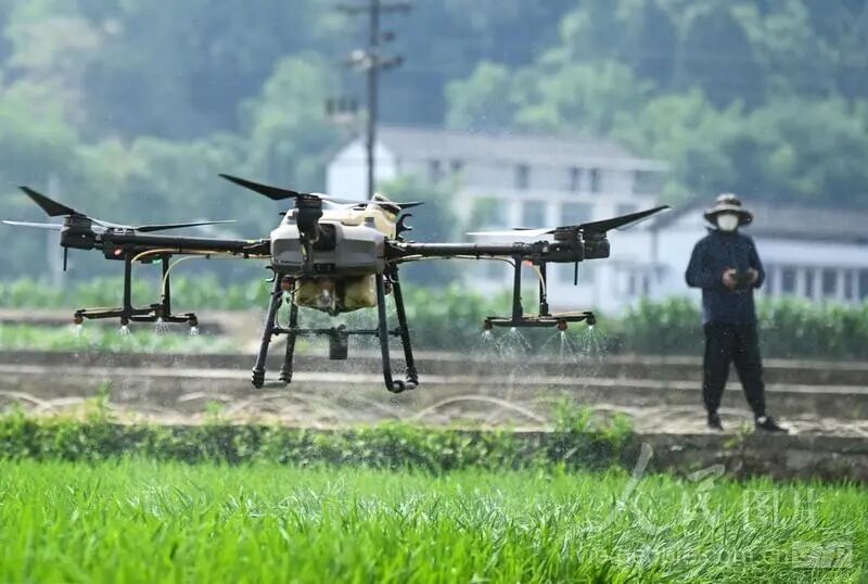 一周无人机大事件刷屏：从民生落地到高薪就业，低空风口彻底做实